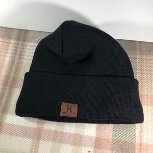 Rayli beanie cap.  Black men’s one size